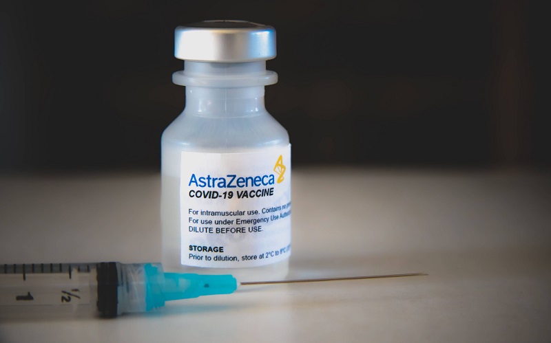 Vaccinul pentru Republica Moldova: nu se știe când va ajunge primul lot și nici dacă vârstnicii peste 65 de ani vor fi imunizați cu serul de la AstraZeneca