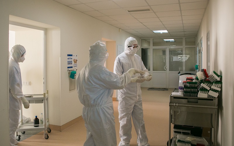 1.610 cazuri noi de Covid, înregistrate și 23 de decese