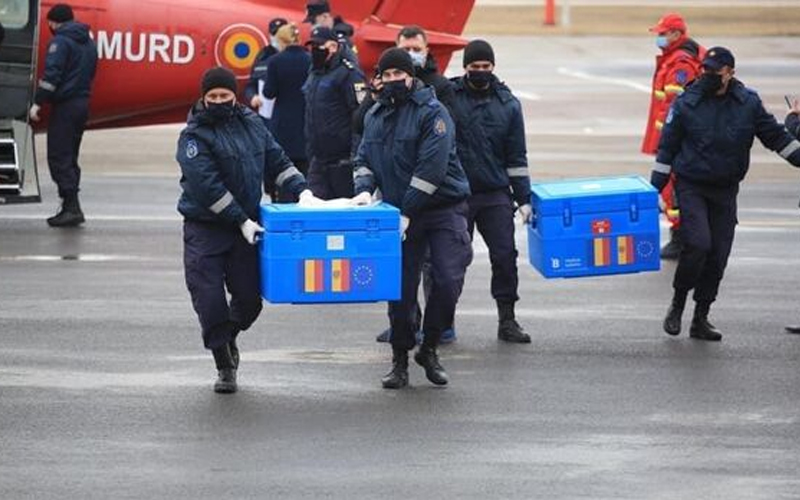 Vaccinurile Astrazeneca, donate de România, nu sunt din lotul suspendat pentru administrare în țara vecină