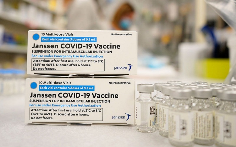 Ultimele date despre vaccinul Johnson&Johnson: poate provoca cheaguri de sânge, cât de rare sunt acestea, care este riscul pentru cei vaccinați