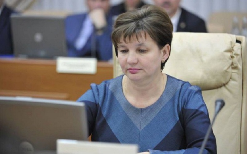 Sângele, o afacere cu multe zerouri. Companiile rivale care s-au luptat în licitațiile publice pentru testele de sânge și cine a scris demers oficial la CNA