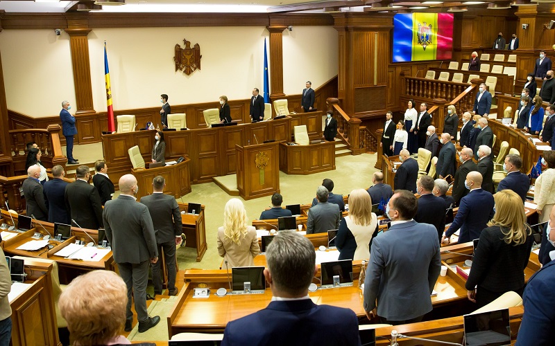 Record de doctori pe listele electorale