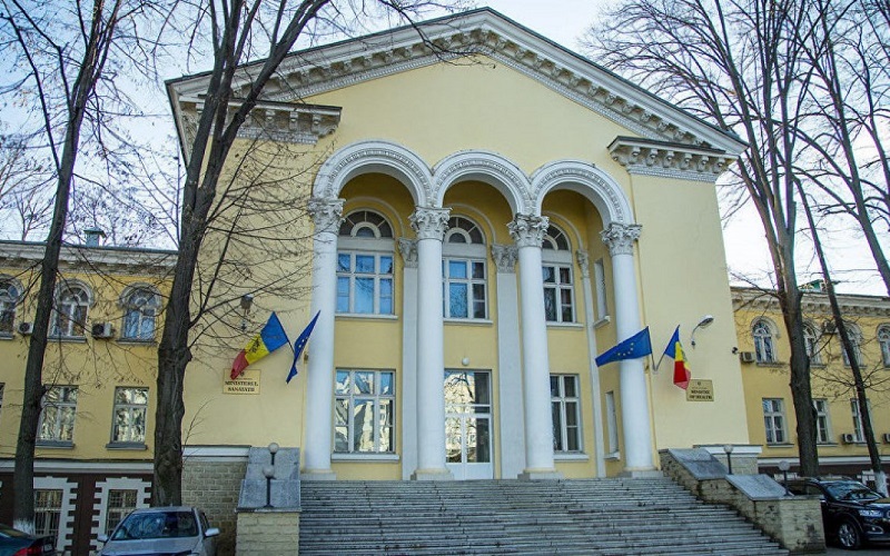 Încă o strategie eșuată. După 4 ani de acțiuni de promovare a sănătății, adolescenții sunt mai obezi și fac mai puțin sport. În schimb, femeile știu mai multe despre cancer