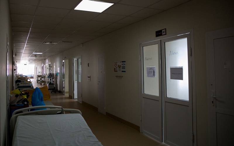 Personalul administrativ din instituțiile medicale va primi salarii mai mari, din noiembrie