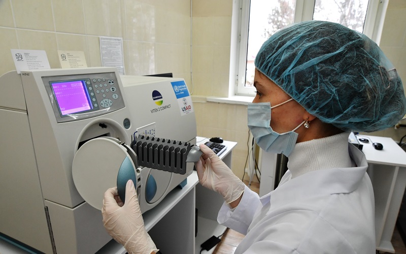 ANSP va putea identifica rapid  tulpinile Sars-Cov-2, precum și rezistența la antibiotice. Instituția a primit astăzi echipament în valoare de aproape 300 de mii de dolari