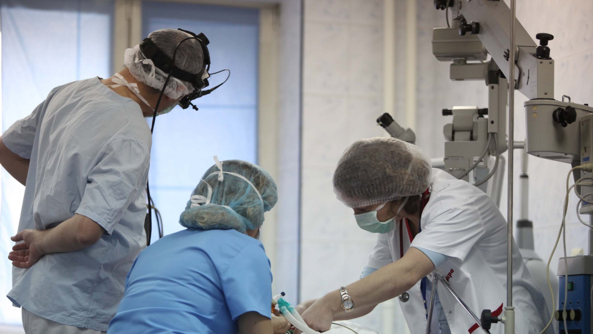 Riscuri de corupție la proiectul de Regulament privind elaborarea și actualizarea listelor de așteptare în cadrul programelor speciale pentru protezare și operație de cataractă