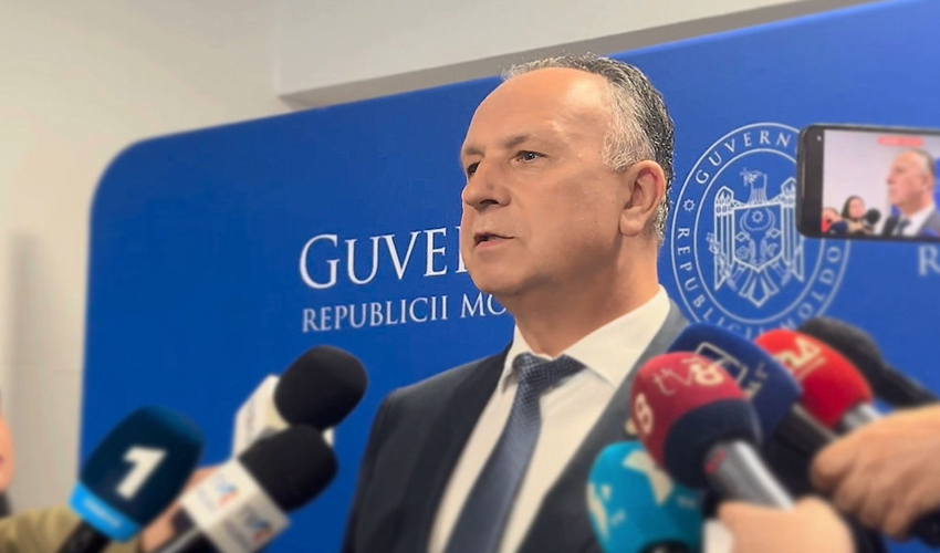 Ministrul Sănătății, Emil Ceban, explică procedura de eliberare a diplomelor de rezidențiat pentru medicii români, anchetați în România