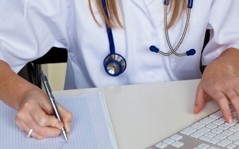 Scrisoarea unui medic rezident: „Adio Moldova! Mulțumesc pentru studiile oferite, peste hotare au fost apreciate”