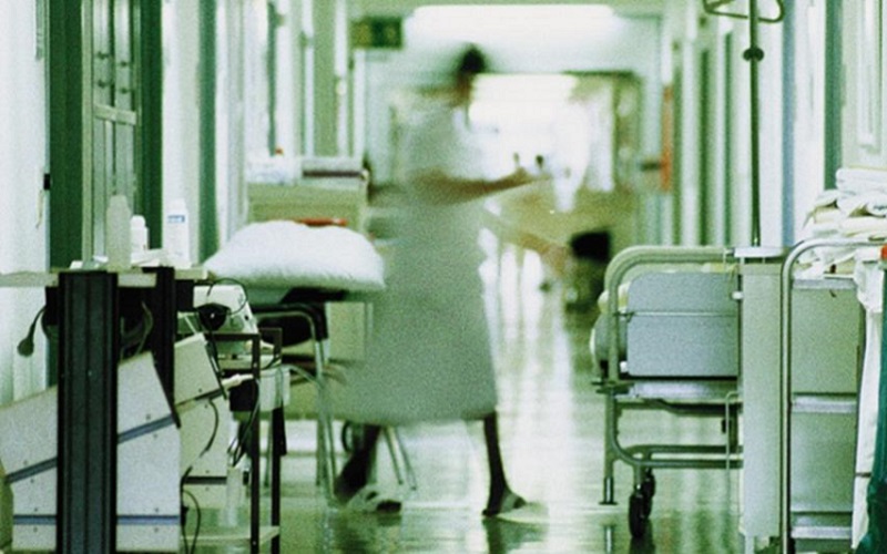 Mai mult de jumătate dintre medicii ruși confirmă declinul privind calitatea și accesul la asistență medicală 