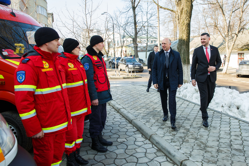 Habemus 112. Nicio instituție fără democrați la conducere. Cine și cum va conduce Serviciul Unic de Urgență