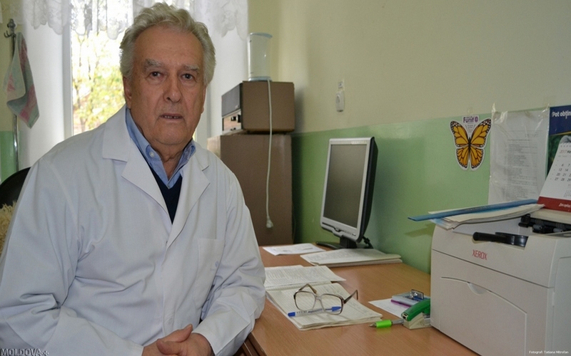 Câți pensionari muncesc în sistemul medical din Moldova. Statisticile sunt triste