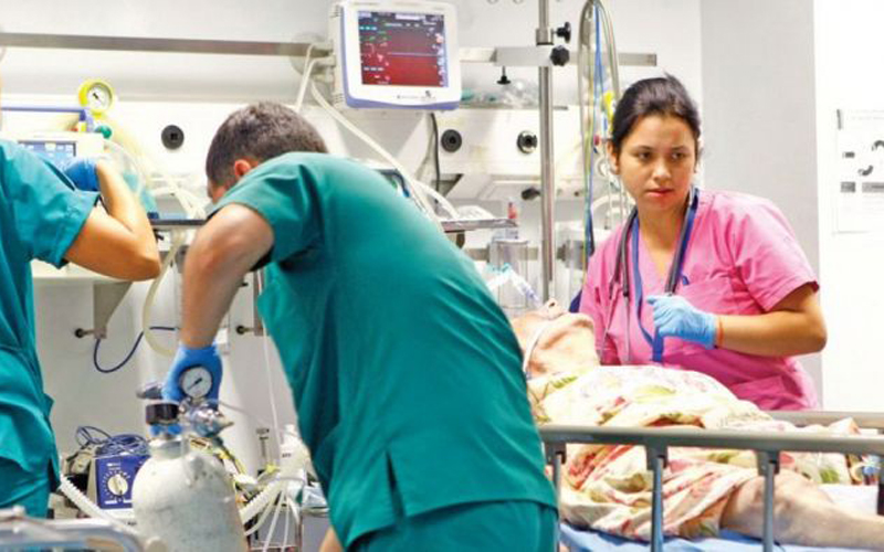 Câți doctori vor să plece din sistemul medical din Moldova. Ministerul Sănătății a prezentat cifrele. Unii deputați fac apel la patriotismul acestora