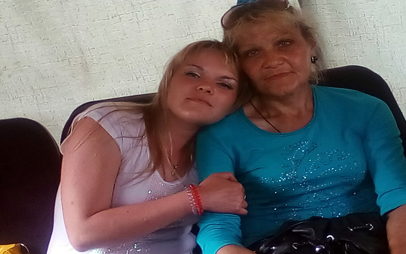 O pacientă din Rusia acuză medicii moldoveni că au refuzat să o opereze, cerând mită 1.000 de EURO. Instituția confirmă că a cerut banii, dar nu pentru ca medicii să-i pună în buzunar 