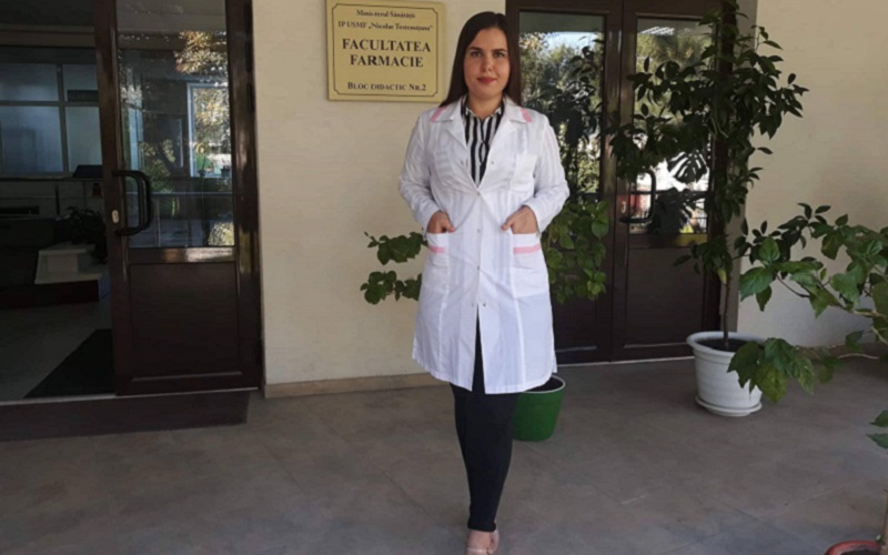 Ce poate face un student la Medicină cu o bursă de 1.300 sau 1.455 de lei? Aflați de la doi studenți mediciniști