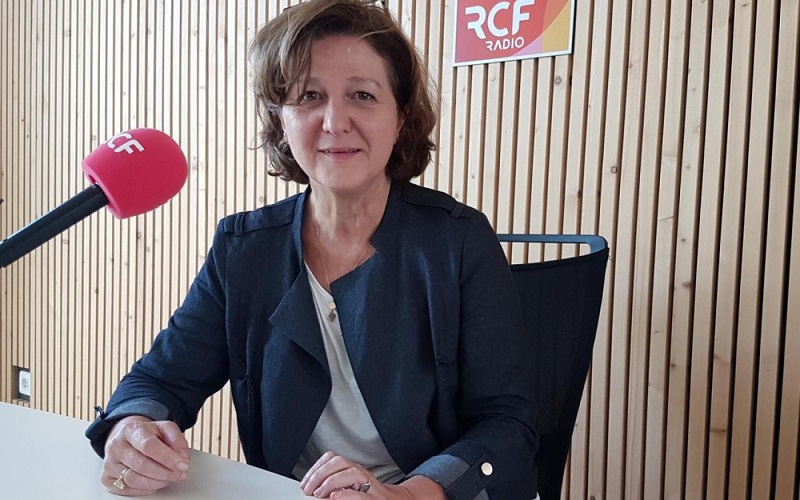 Mai mulți copii s-au născut fără mâini într-un timp foarte scurt în Franța. Un epidemiolog atenționează că va fi un scandal de sănătate publică