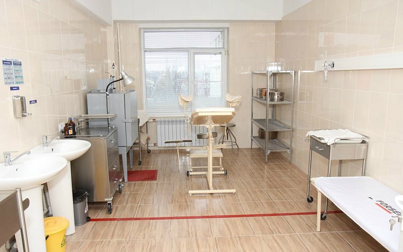 DOC//Ancheta de la Spitalul Municipal nr.1: Medici, concediați în plină criză de personal și secții comasate ilegal. Spitalul nu are unde păstra cadavrele