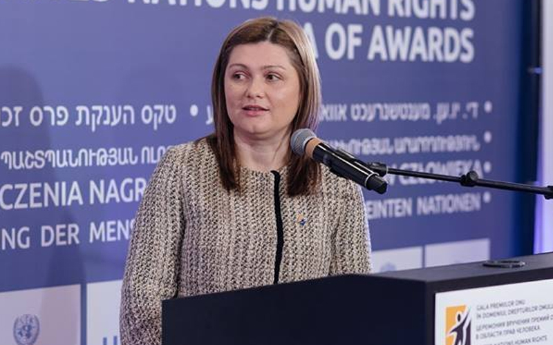 Svetlana Plămădeală despre banii care poate să-i piardă Moldova pentru prevenirea HIV, dacă statul nu-și va onora obligațiile de finanțare internă, pe care și le-a asumat față de Fondul Global