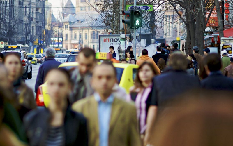 Aproape jumătate dintre moldoveni cred că starea lor de sănătate s-a înrăutățit în 2018, iar cea mai mare problemă rămâne corupția