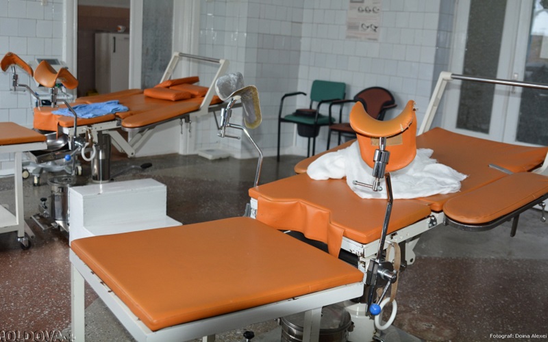 Dublă condamnare pentru un medic ginecolog de la Bălți după ce o pacientă a murit după naștere, iar un copil a fost născut mort. Este una dintre cele mai aspre condamnări