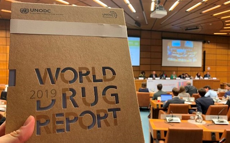 Consecințele consumului de droguri sunt mai dramatice decât se credea: Două treimi din decesele la nivel mondial sunt cauzate de opioide. Fentanilul face ravagii în SUA și Canada 