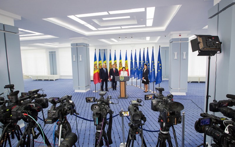 Guvernul la 100 de zile. Sănătatea lipsește din raport