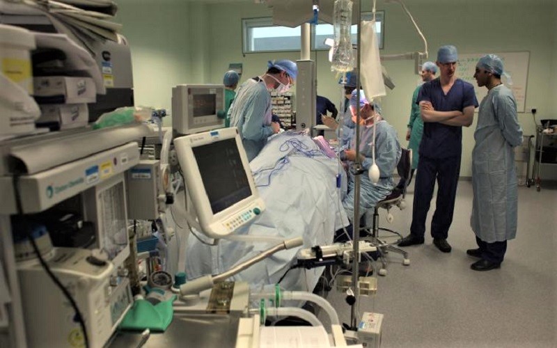 Premierul României: Nu sunt bani pentru plata salariilor în Sănătate