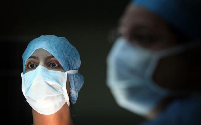 În doar o lună, două absolvente la Medicină au pierdut procesul cu Ministerul Sănătății și vor plăti câte 240.000 de lei. Un medic s-a angajat și a scăpat de penalitate