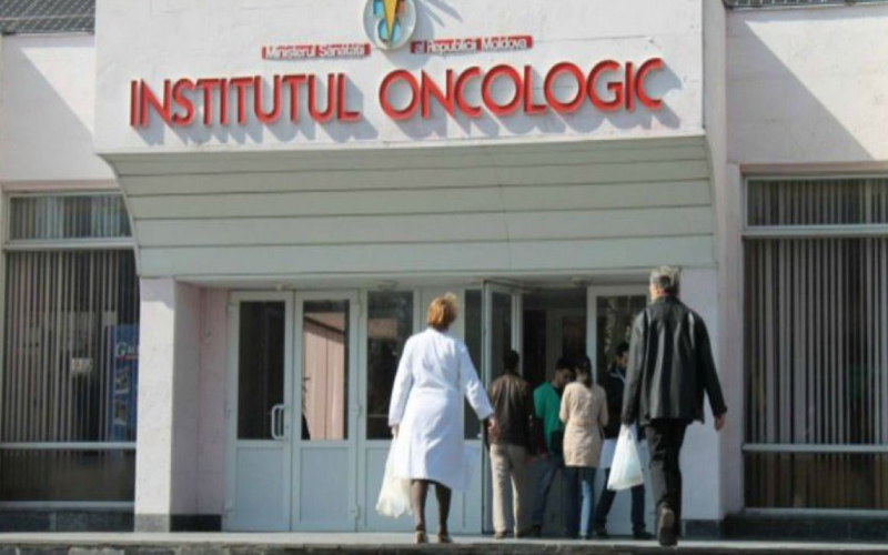 De mai bine de trei ani nu are sfârșit procesul în care Dita EstFarm a fost amendată cu 14.000.000 de lei, pentru că nu livrase Institutului Oncologic Natriu Clor și Analgin