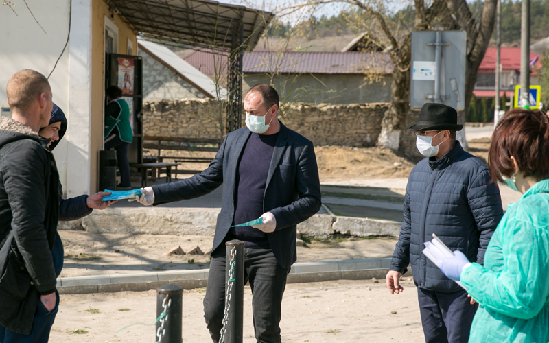 Ce știu moldovenii despre Covid-19: înțeleg că este periculos, dar cred că nu li se poate întâmpla anume lor