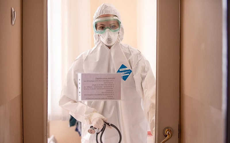 Doar 29 de cadre medicale care s-au infectat de Covid-19 la locul de muncă vor primi indemnizația unică de 16 mii de lei. O parte din bani sunt din donațiile moldovenilor