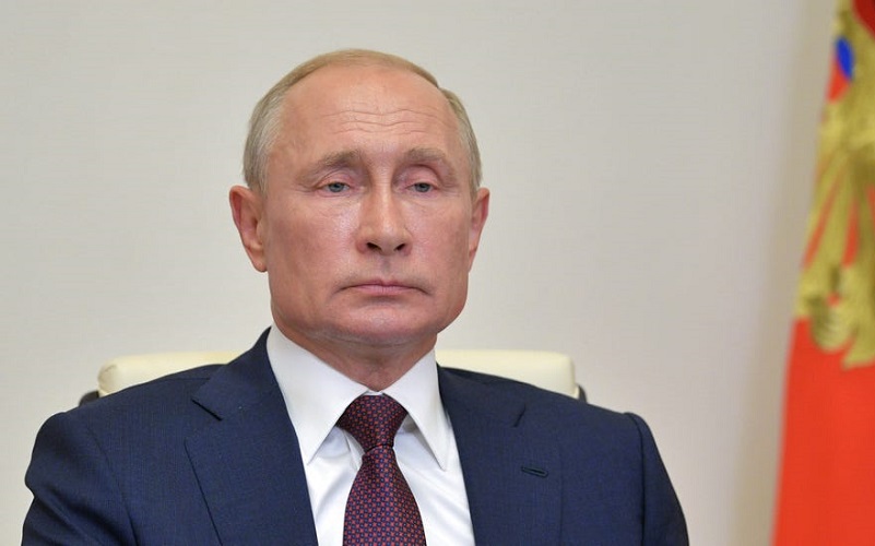 Vladimir Putin spune că Ministerul Sănătății din Rusia a aprobat primul vaccin Covid-19 din lume și că propria lui fiică ar fi fost vaccinată