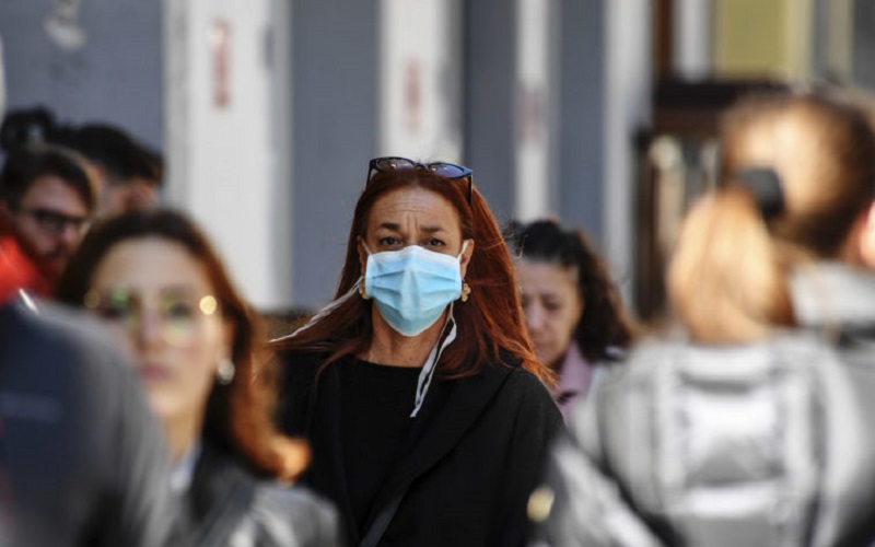 Purtatul măștilor în spații deschise ar putea deveni obligatoriu în Chișinău: mai multe măsuri se așteaptă să fie luate mâine