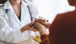 O formă rară de cancer înregistrează tot mai multe cazuri. Medicii explică de ce se întâmplă acest lucru