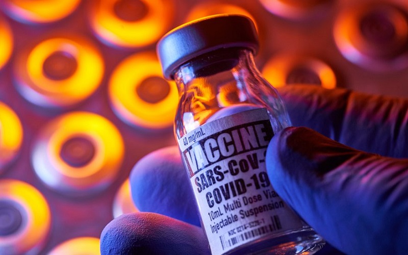 Pfizer a început testările clinice pentru o pastilă antiCOVID-19, pe un mecanism eficient în terapia HIV