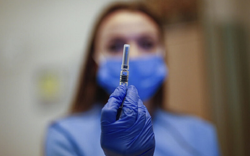 Ai o reacție adversă la vaccin? Aici găsești toți pașii pe care trebuie să-i urmezi pentru a raporta o reacție adversă