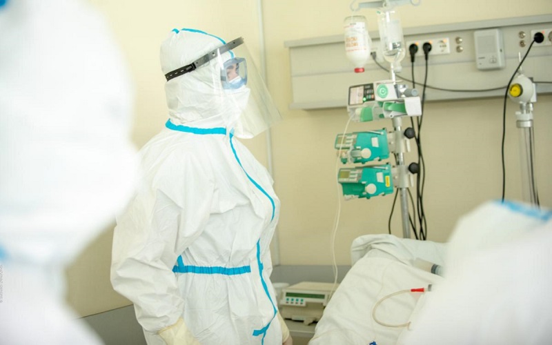 Aproape 1 miliard de lei a costat tratamentul și diagnosticul persoanelor cu Covid-19, plus sporurile acordate medicilor