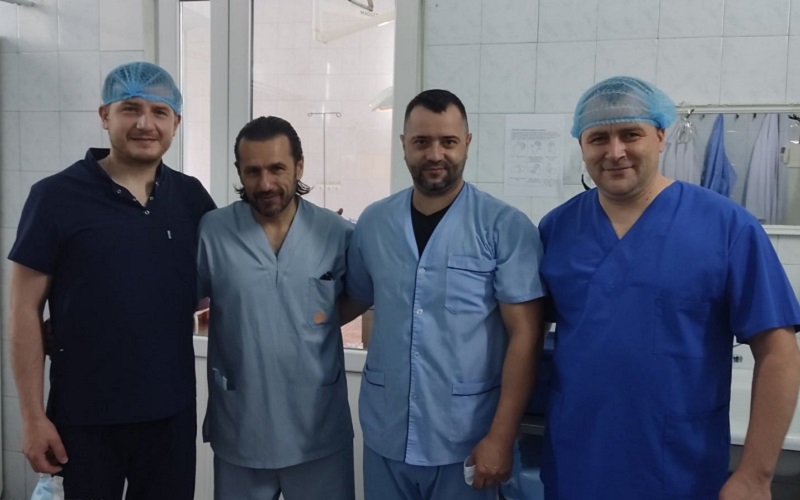 Premieră medicală într-un spital public: medicii au realizat pentru prima dată un tip de operație la genunchi. Există bani numai pentru 30 de operații de acest tip