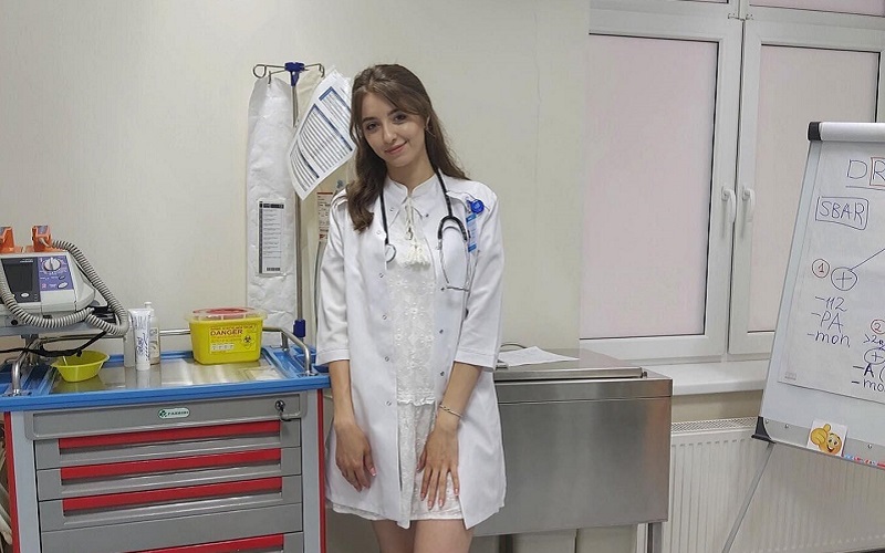 Iana Coropceanu, studenta de la medicină, care a obținut bursa Președintelui: „Medicina nu e doar știință. Ea înseamnă dragoste pentru viață și oameni”