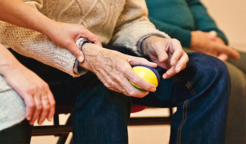 Anumite tipuri de demență ar putea fi cauzate de afecțiuni ale ficatului