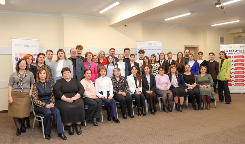 Mii de elevi și profesori, instruiți în prevenirea consumului de tutun și nicotină