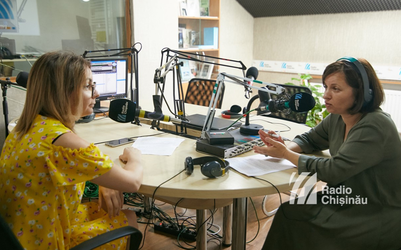 AUDIO//Mituri despre alăptare. Ce se întâmplă dacă revii la alăptare, după ce ai decis să înțarci copilul