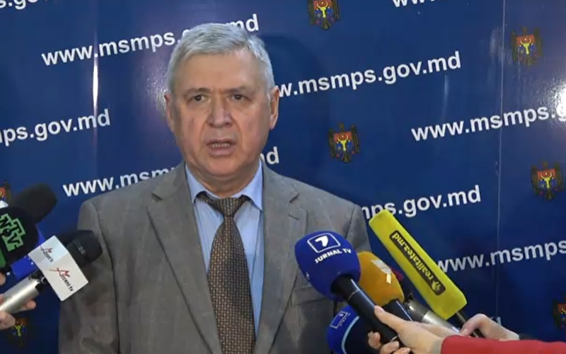 În plină criză epidemiologică, unul dintre spitalele strategice din țară rămâne fără director. Anatol Cibotaru, directorul Spitalului Clinic Republican a fost demis