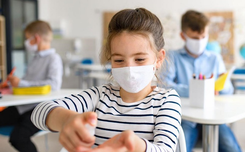 11 întrebări și răspunsuri despre copii, COVID și redeschiderea școlilor 