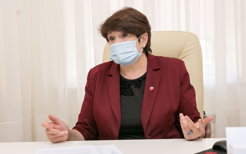 Am reușit: Pentru prima dată de la fondarea sa, Compania Națională de Asigurări în Medicină a publicat contractele semnate cu instituțiile medicale